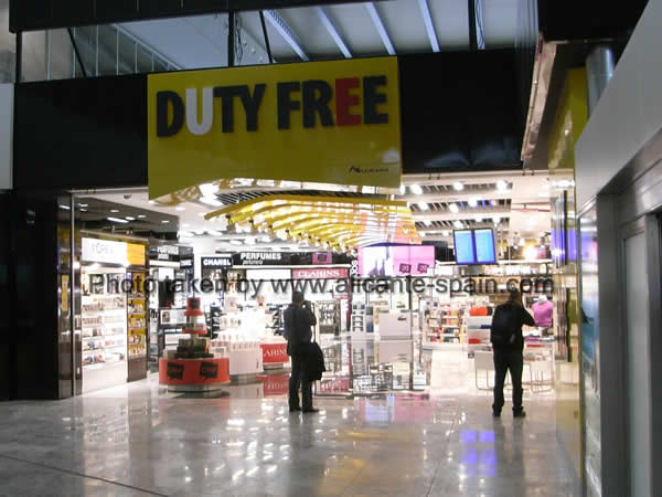 hjælpeløshed metal stil Alicante Airport Shopping